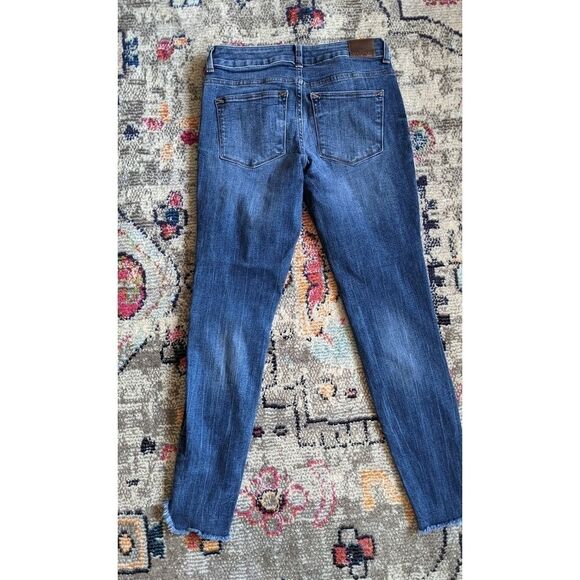 Maurices skinny jeans sz 2 - Picture 4 of 6